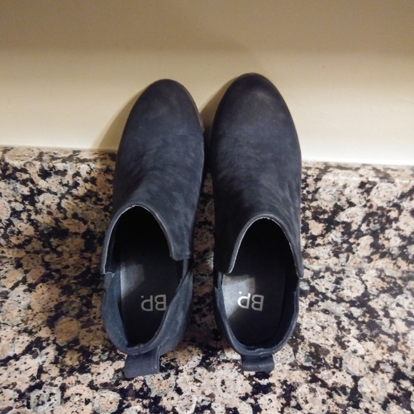 B.P. Ankle Boots - Size 4.5 - Picture 10 of 10